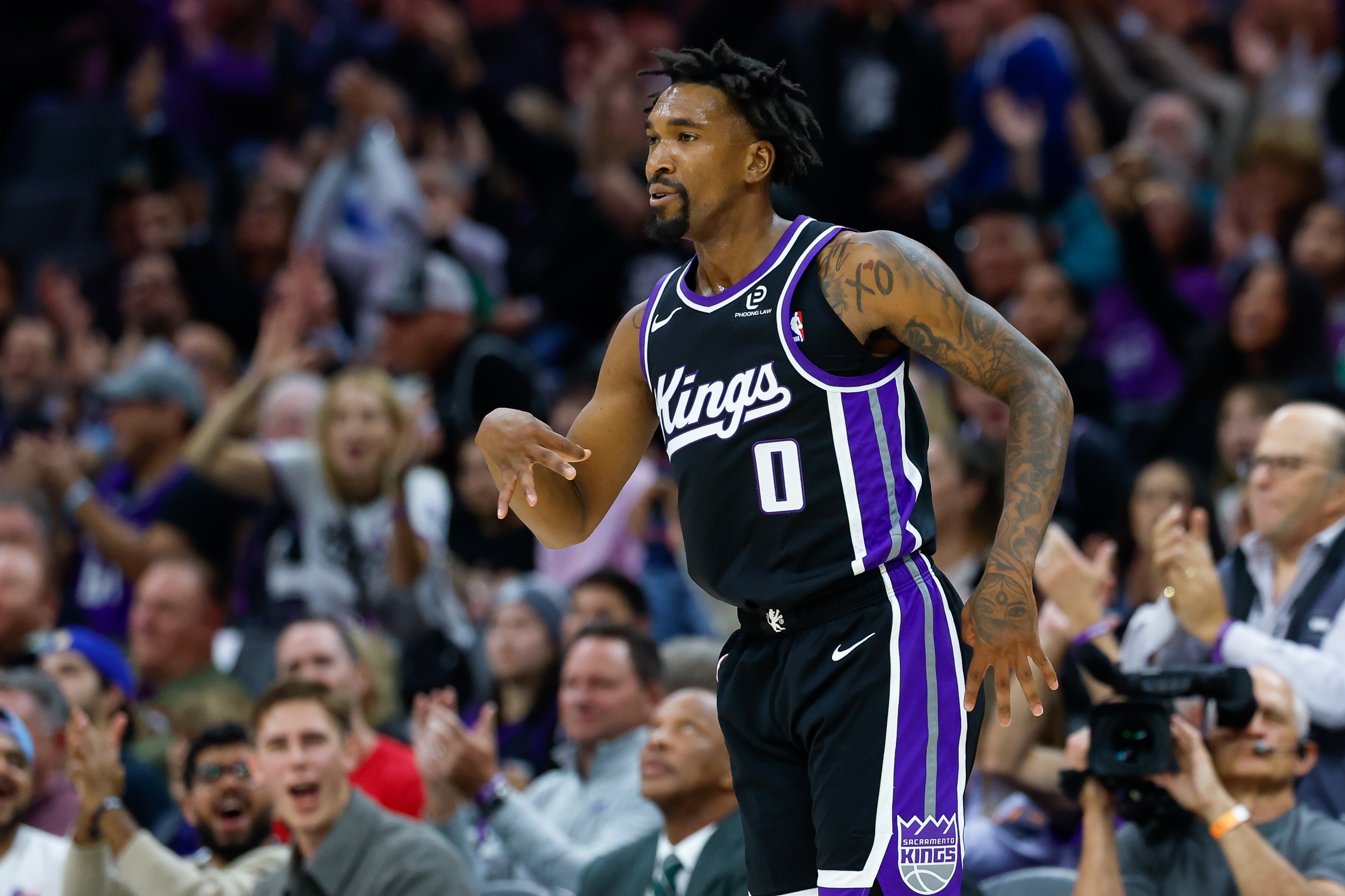 登录入口-大将军回归！蒙克半场替补15分钟 5中5&amp;三分3中3贡献13分