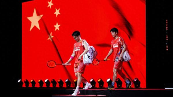 登录入口-汤尤杯｜石宇奇赛前伤退，王昶赛中受伤，国羽男队提前出线，但伤情令人担忧|加拿大|赖浩俊|汤姆斯杯|比赛|世锦赛_新浪体育_新浪新闻